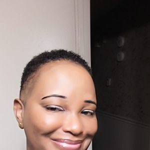 Meet your Posher, April